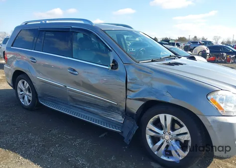 2010 Mercedes-Benz Gl 450 4Matic z USA, uszkodzony, nr VIN 4JGBF7BE2AA594543